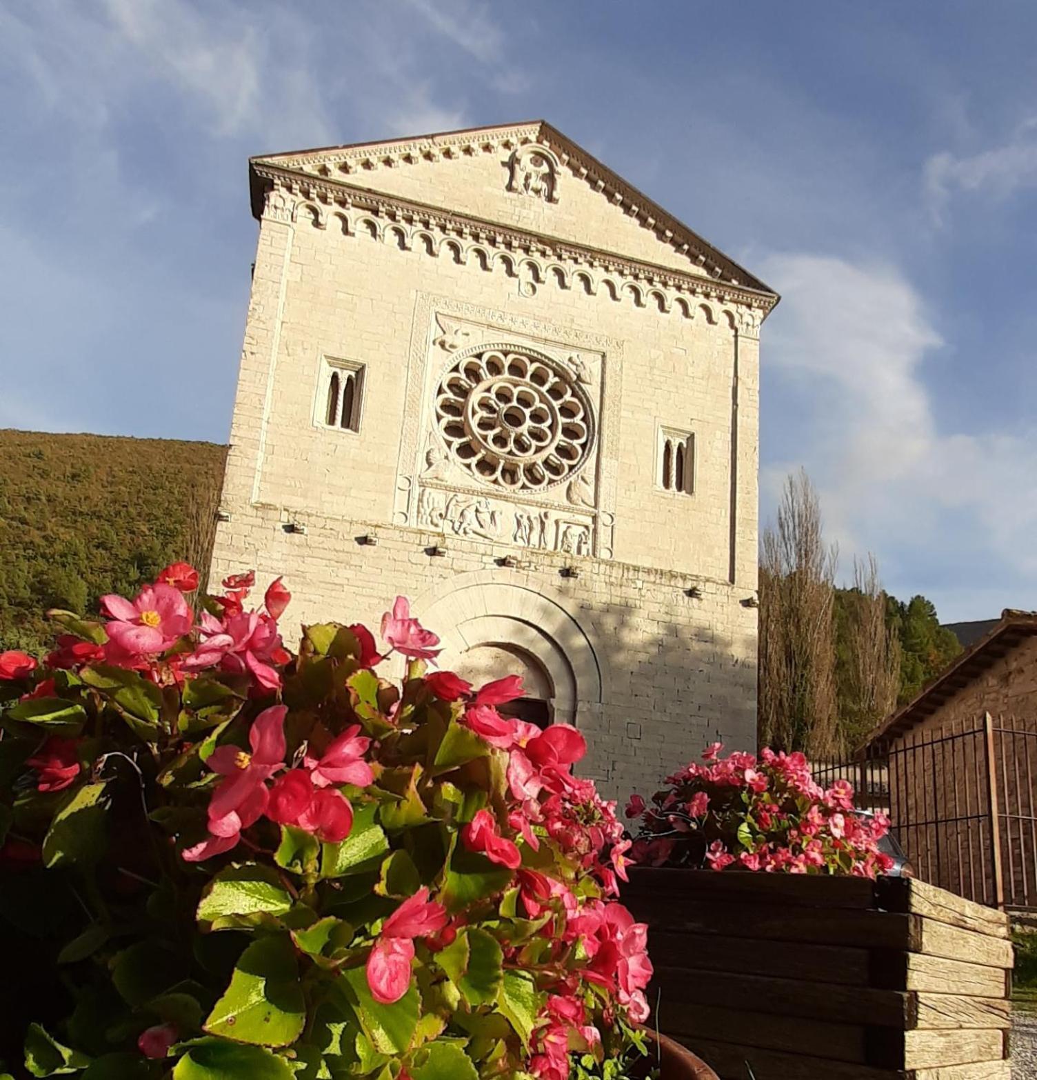 B&B Dell'Osteria SantʼAnatolia di Narco Eksteriør bilde